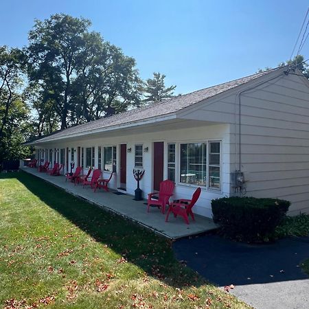1848 Inn Weirs Beach Exterior photo